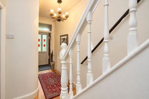 Entrance Hallway- click for photo gallery